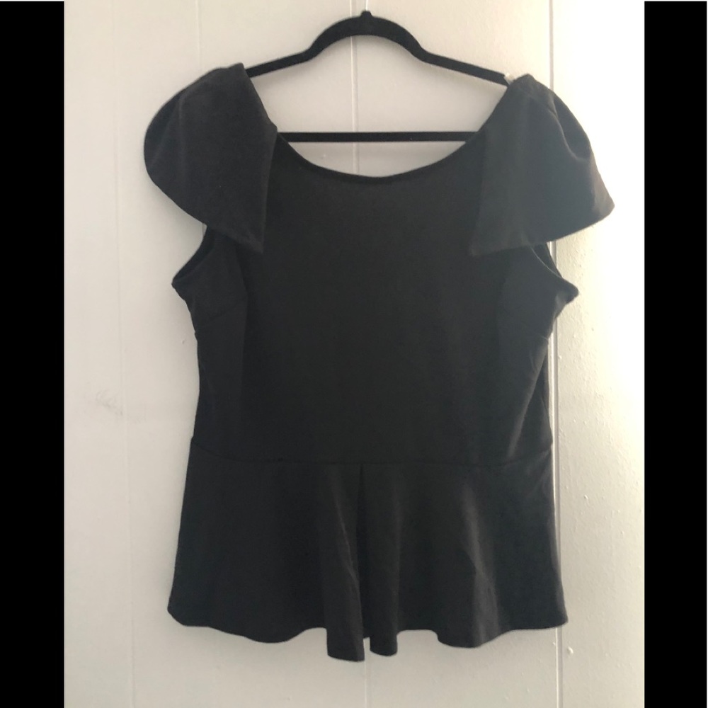 🌷Black top